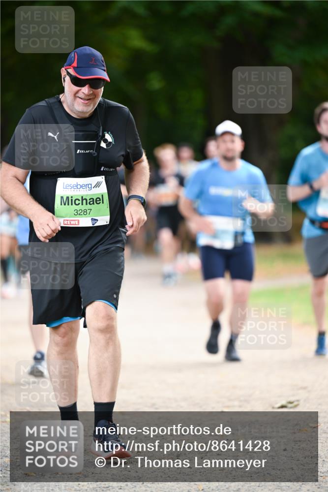 31.08.2025 - 21. Blankeneser Heldenlauf Dr. Thomas Lammeyer http://msf.ph/oto/8641428 31.08.2025 11:03:13 Laufen 3287 meine-sportfotos.de