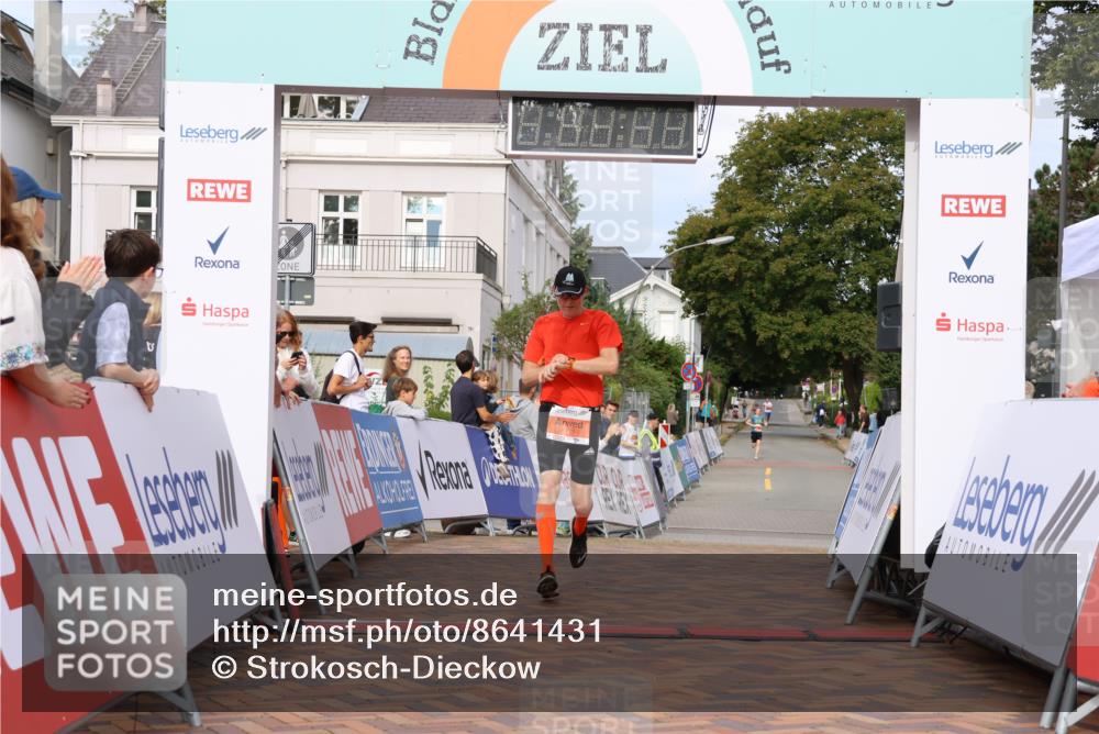 31.08.2025 - 21. Blankeneser Heldenlauf Strokosch-Dieckow http://msf.ph/oto/8641431 31.08.2025 09:43:14 Ziel 1117 meine-sportfotos.de