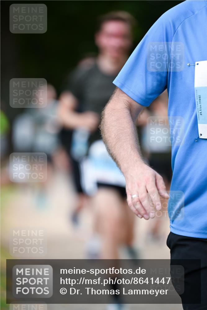 31.08.2025 - 21. Blankeneser Heldenlauf Dr. Thomas Lammeyer http://msf.ph/oto/8641447 31.08.2025 11:03:17 Laufen 21, 1 meine-sportfotos.de