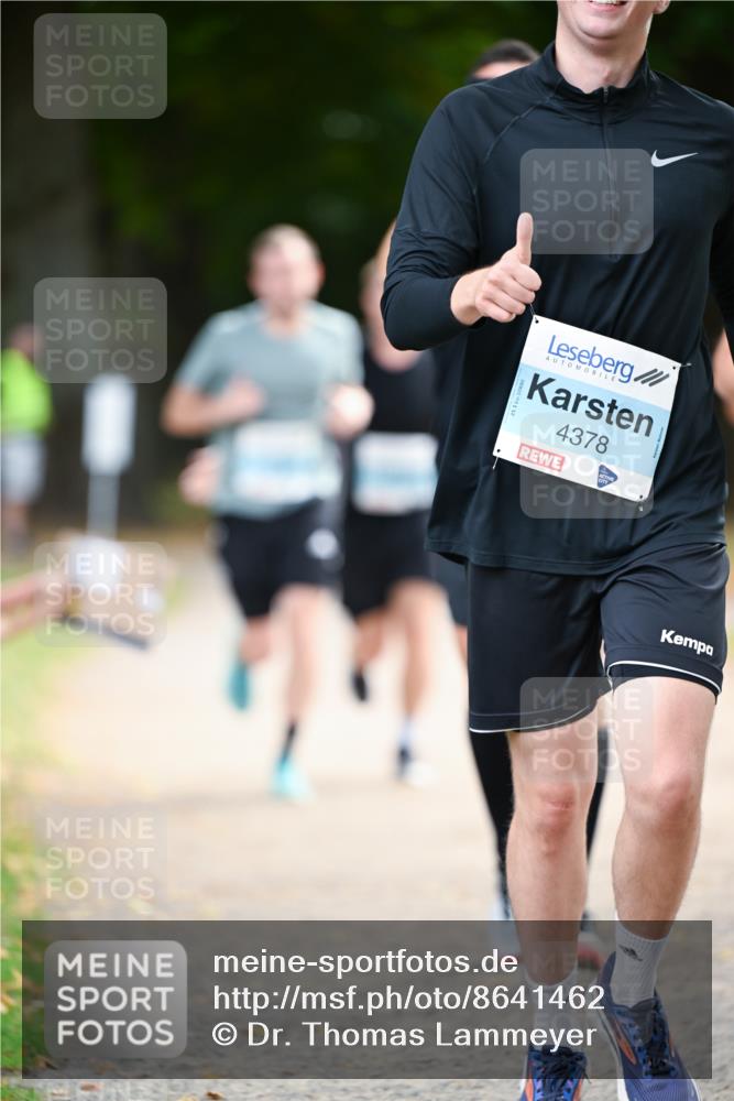 31.08.2025 - 21. Blankeneser Heldenlauf Dr. Thomas Lammeyer http://msf.ph/oto/8641462 31.08.2025 11:03:19 Laufen 4378 meine-sportfotos.de