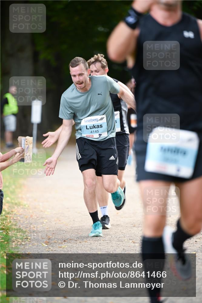 31.08.2025 - 21. Blankeneser Heldenlauf Dr. Thomas Lammeyer http://msf.ph/oto/8641466 31.08.2025 11:03:21 Laufen 4145 meine-sportfotos.de