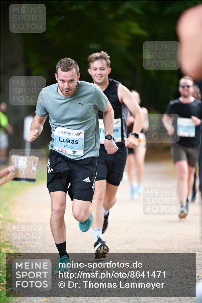 31.08.2025 - 21. Blankeneser Heldenlauf Dr. Thomas Lammeyer http://msf.ph/oto/8641471 31.08.2025 11:03:21 Laufen 4145, 35 meine-sportfotos.de