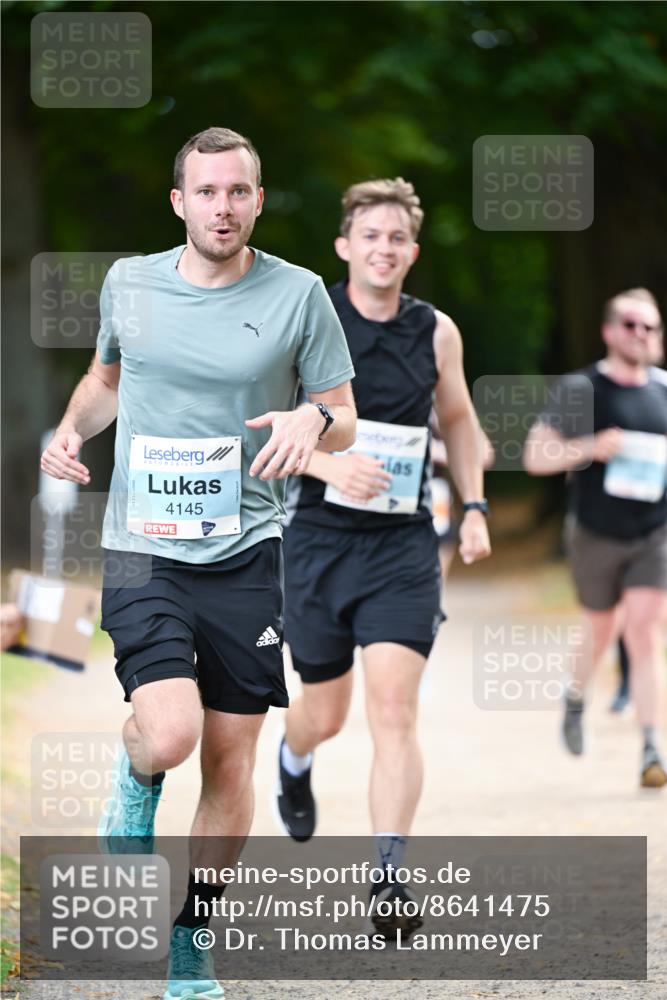 31.08.2025 - 21. Blankeneser Heldenlauf Dr. Thomas Lammeyer http://msf.ph/oto/8641475 31.08.2025 11:03:22 Laufen 4145 meine-sportfotos.de
