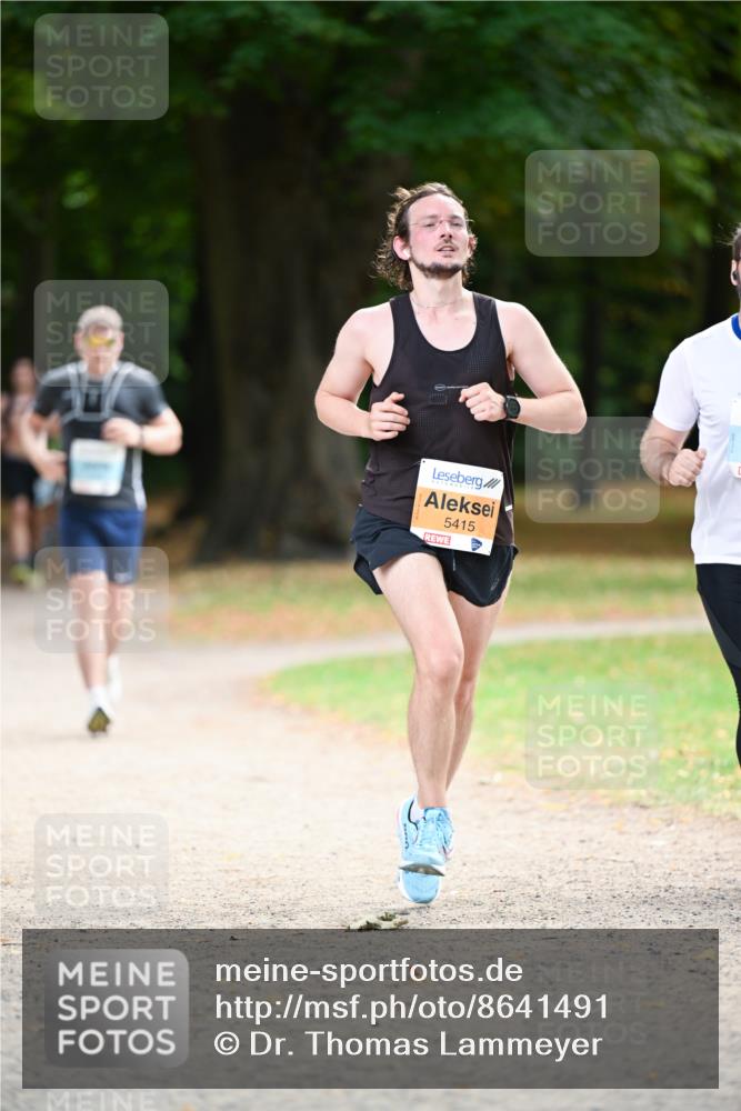 31.08.2025 - 21. Blankeneser Heldenlauf Dr. Thomas Lammeyer http://msf.ph/oto/8641491 31.08.2025 11:03:25 Laufen 5415 meine-sportfotos.de