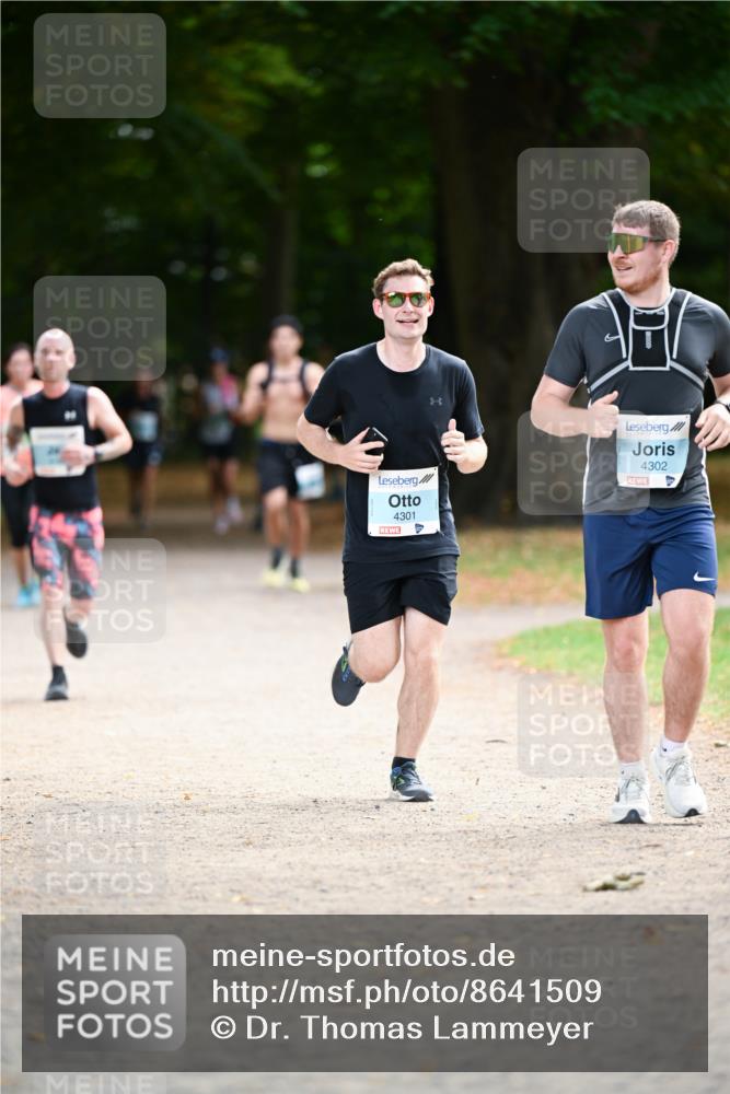 31.08.2025 - 21. Blankeneser Heldenlauf Dr. Thomas Lammeyer http://msf.ph/oto/8641509 31.08.2025 11:03:27 Laufen 4301, 4302 meine-sportfotos.de