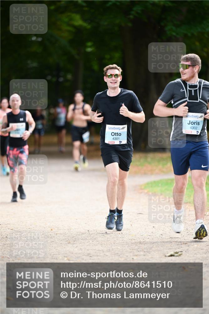 31.08.2025 - 21. Blankeneser Heldenlauf Dr. Thomas Lammeyer http://msf.ph/oto/8641510 31.08.2025 11:03:28 Laufen 4301, 4302 meine-sportfotos.de