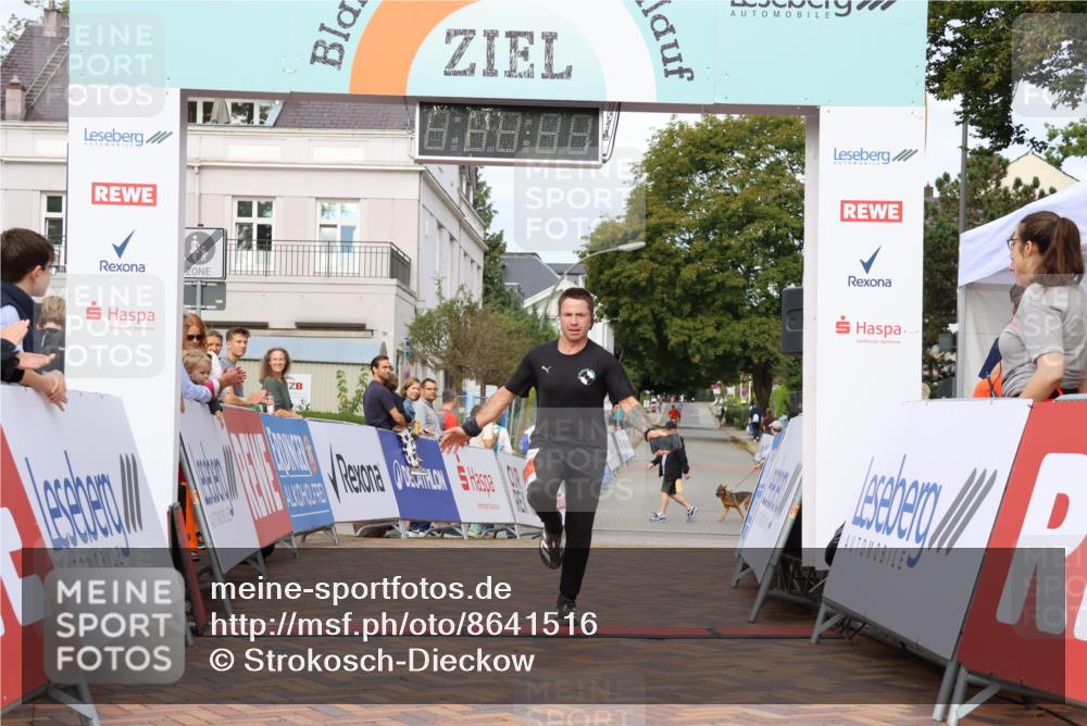 31.08.2025 - 21. Blankeneser Heldenlauf Strokosch-Dieckow http://msf.ph/oto/8641516 31.08.2025 09:42:50 Ziel 1159, 1108, 1022 meine-sportfotos.de