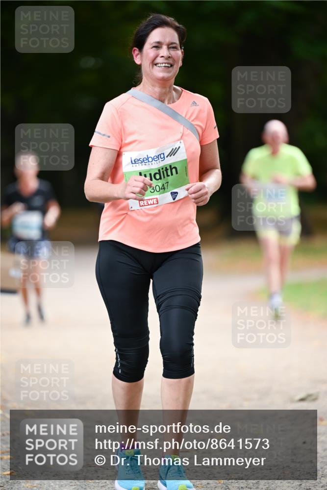 31.08.2025 - 21. Blankeneser Heldenlauf Dr. Thomas Lammeyer http://msf.ph/oto/8641573 31.08.2025 11:03:39 Laufen 3047 meine-sportfotos.de