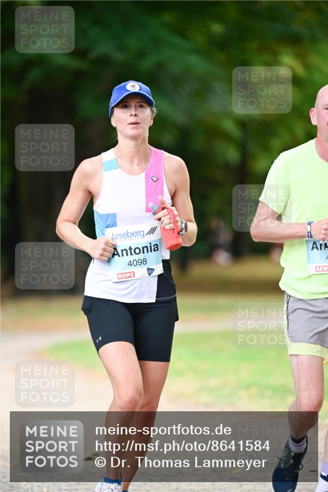 31.08.2025 - 21. Blankeneser Heldenlauf Dr. Thomas Lammeyer http://msf.ph/oto/8641584 31.08.2025 11:03:43 Laufen 4098 meine-sportfotos.de