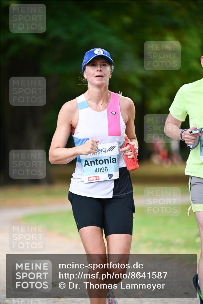 31.08.2025 - 21. Blankeneser Heldenlauf Dr. Thomas Lammeyer http://msf.ph/oto/8641587 31.08.2025 11:03:44 Laufen 4098 meine-sportfotos.de