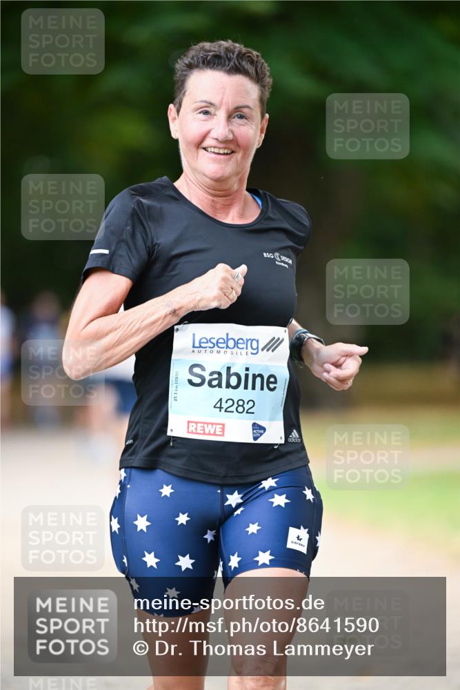 31.08.2025 - 21. Blankeneser Heldenlauf Dr. Thomas Lammeyer http://msf.ph/oto/8641590 31.08.2025 11:03:45 Laufen 21, 1, 4282 meine-sportfotos.de