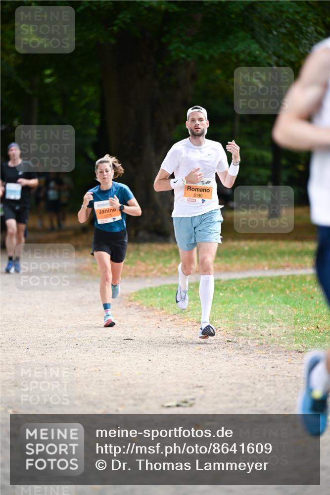 31.08.2025 - 21. Blankeneser Heldenlauf Dr. Thomas Lammeyer http://msf.ph/oto/8641609 31.08.2025 11:03:48 Laufen 5575, 5140 meine-sportfotos.de