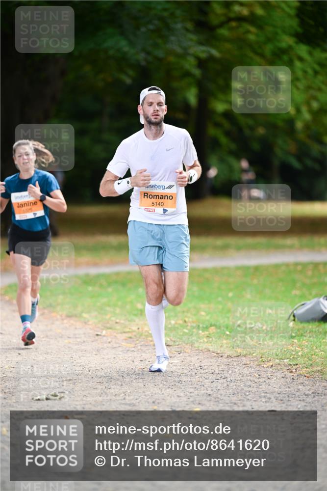 31.08.2025 - 21. Blankeneser Heldenlauf Dr. Thomas Lammeyer http://msf.ph/oto/8641620 31.08.2025 11:03:49 Laufen 6575, 5140 meine-sportfotos.de