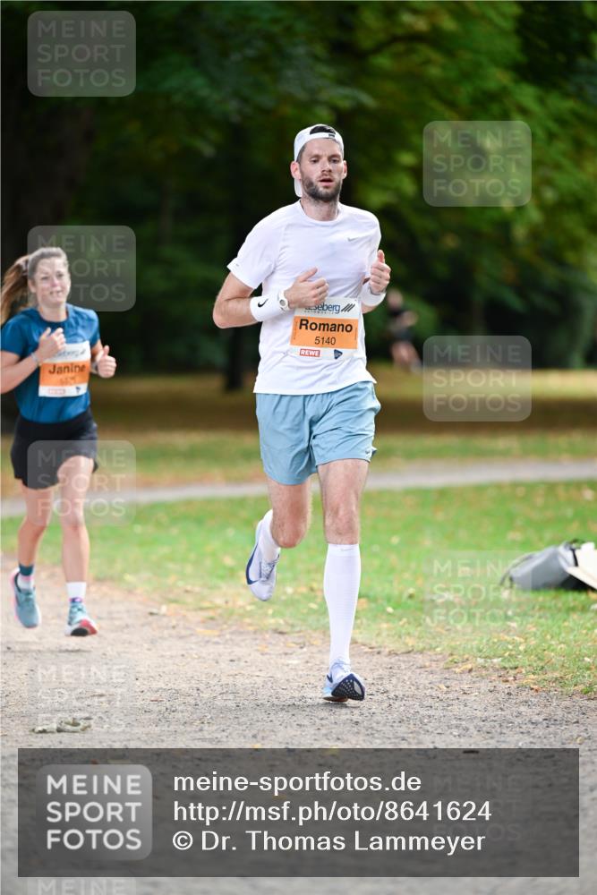 31.08.2025 - 21. Blankeneser Heldenlauf Dr. Thomas Lammeyer http://msf.ph/oto/8641624 31.08.2025 11:03:50 Laufen 5140 meine-sportfotos.de