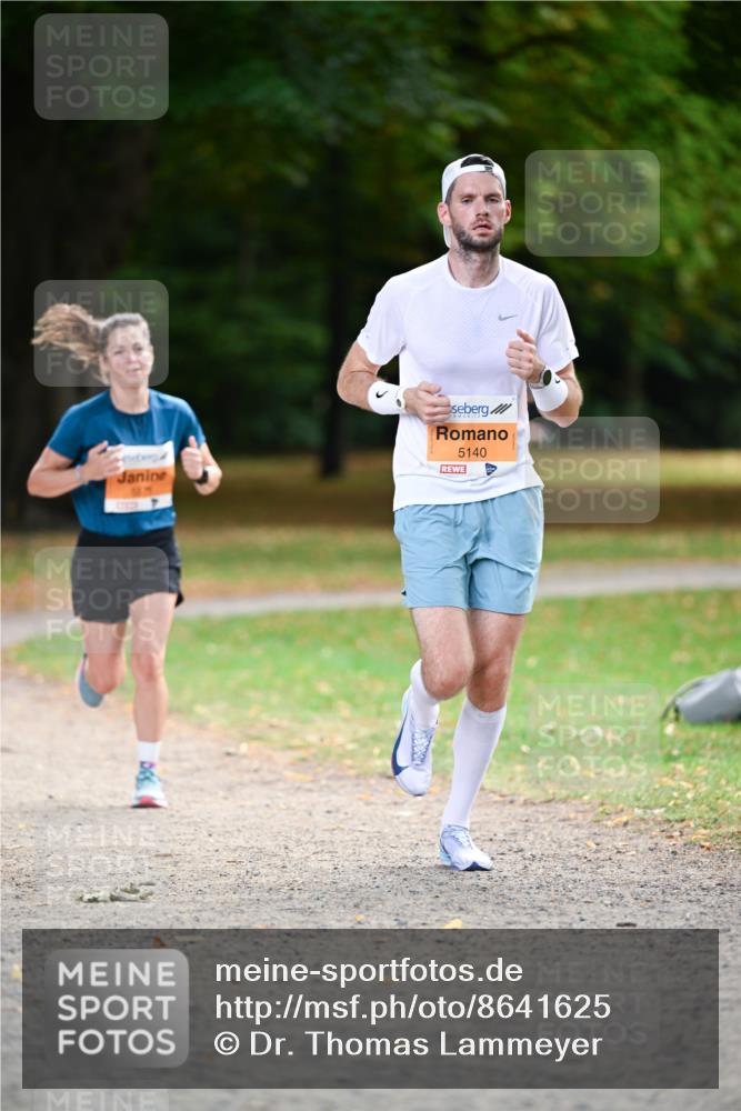 31.08.2025 - 21. Blankeneser Heldenlauf Dr. Thomas Lammeyer http://msf.ph/oto/8641625 31.08.2025 11:03:50 Laufen 5140 meine-sportfotos.de