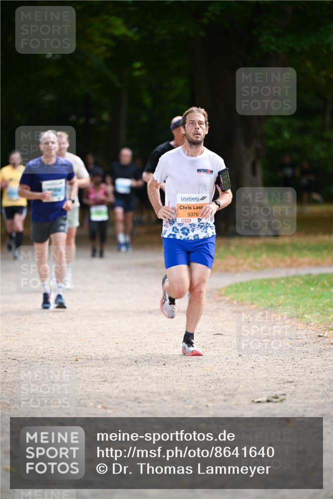 31.08.2025 - 21. Blankeneser Heldenlauf Dr. Thomas Lammeyer http://msf.ph/oto/8641640 31.08.2025 11:03:52 Laufen 5376 meine-sportfotos.de