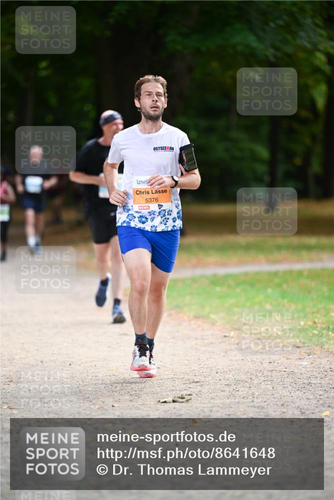 31.08.2025 - 21. Blankeneser Heldenlauf Dr. Thomas Lammeyer http://msf.ph/oto/8641648 31.08.2025 11:03:53 Laufen 5376 meine-sportfotos.de