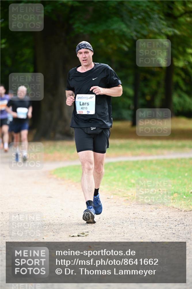 31.08.2025 - 21. Blankeneser Heldenlauf Dr. Thomas Lammeyer http://msf.ph/oto/8641662 31.08.2025 11:03:56 Laufen 4016 meine-sportfotos.de