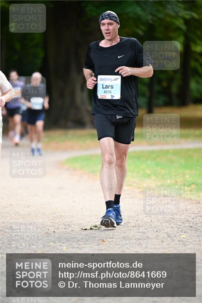 31.08.2025 - 21. Blankeneser Heldenlauf Dr. Thomas Lammeyer http://msf.ph/oto/8641669 31.08.2025 11:03:57 Laufen 4016 meine-sportfotos.de