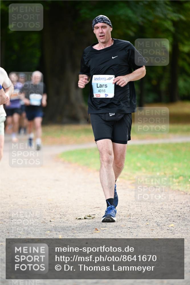 31.08.2025 - 21. Blankeneser Heldenlauf Dr. Thomas Lammeyer http://msf.ph/oto/8641670 31.08.2025 11:03:57 Laufen 4016 meine-sportfotos.de