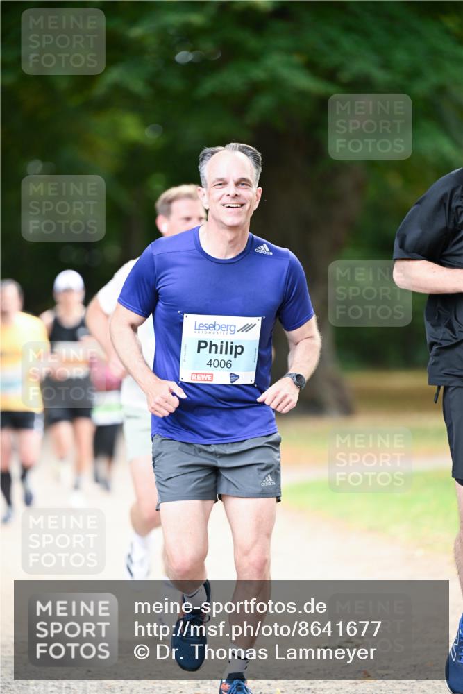 31.08.2025 - 21. Blankeneser Heldenlauf Dr. Thomas Lammeyer http://msf.ph/oto/8641677 31.08.2025 11:03:58 Laufen 4006 meine-sportfotos.de