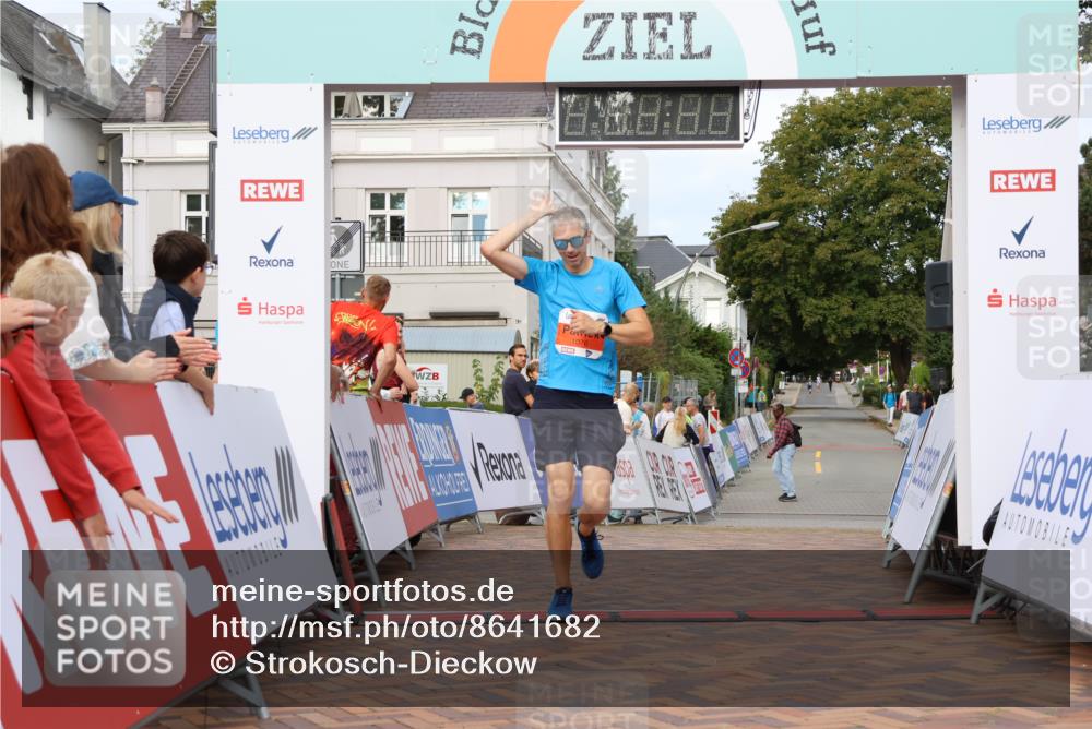 31.08.2025 - 21. Blankeneser Heldenlauf Strokosch-Dieckow http://msf.ph/oto/8641682 31.08.2025 09:41:59 Ziel 1076 meine-sportfotos.de