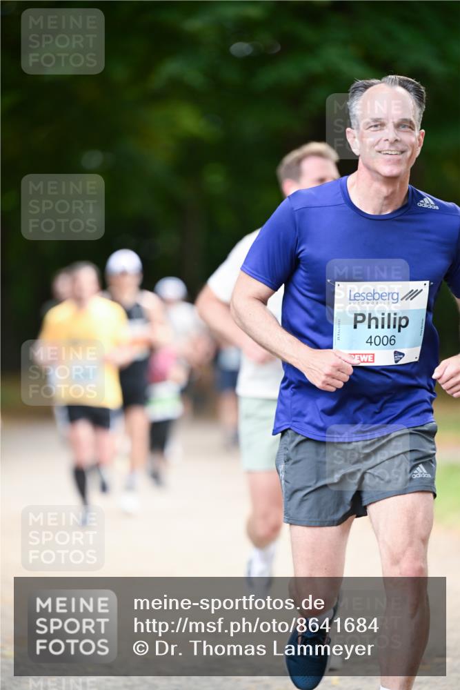 31.08.2025 - 21. Blankeneser Heldenlauf Dr. Thomas Lammeyer http://msf.ph/oto/8641684 31.08.2025 11:03:58 Laufen 4006 meine-sportfotos.de