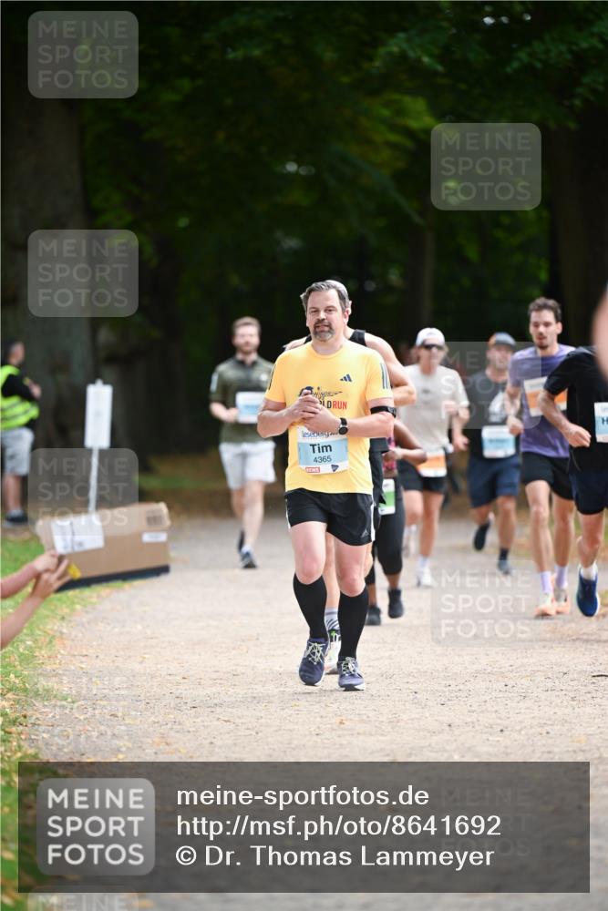 31.08.2025 - 21. Blankeneser Heldenlauf Dr. Thomas Lammeyer http://msf.ph/oto/8641692 31.08.2025 11:04:00 Laufen 4365 meine-sportfotos.de