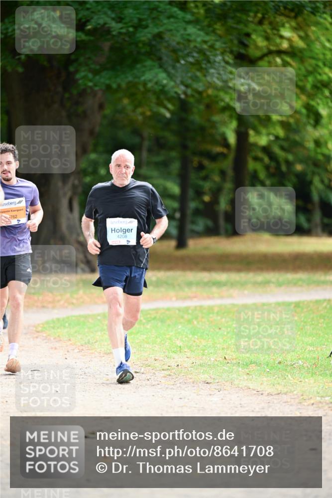 31.08.2025 - 21. Blankeneser Heldenlauf Dr. Thomas Lammeyer http://msf.ph/oto/8641708 31.08.2025 11:04:01 Laufen 762, 4208 meine-sportfotos.de