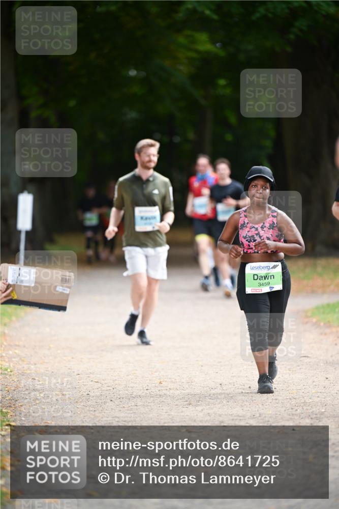 31.08.2025 - 21. Blankeneser Heldenlauf Dr. Thomas Lammeyer http://msf.ph/oto/8641725 31.08.2025 11:04:04 Laufen 3459 meine-sportfotos.de