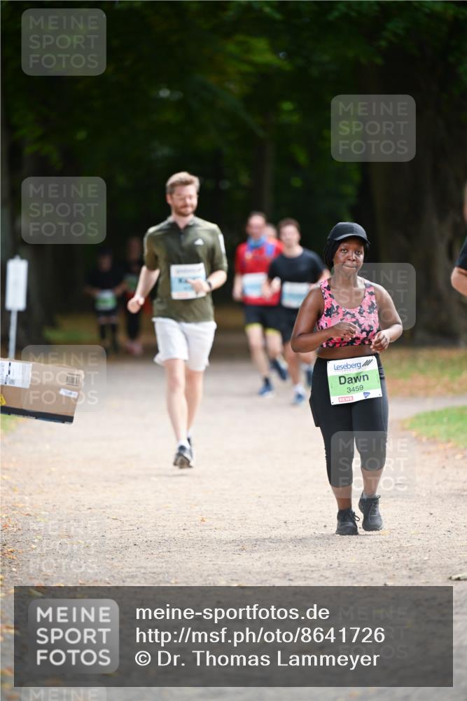 31.08.2025 - 21. Blankeneser Heldenlauf Dr. Thomas Lammeyer http://msf.ph/oto/8641726 31.08.2025 11:04:04 Laufen 3459 meine-sportfotos.de