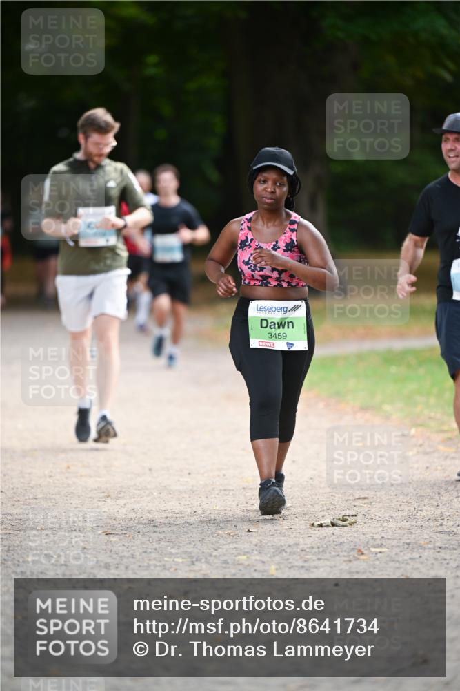 31.08.2025 - 21. Blankeneser Heldenlauf Dr. Thomas Lammeyer http://msf.ph/oto/8641734 31.08.2025 11:04:06 Laufen 3459 meine-sportfotos.de