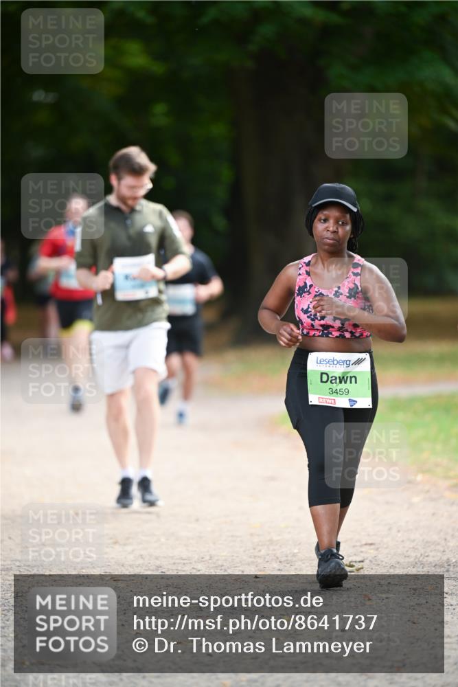 31.08.2025 - 21. Blankeneser Heldenlauf Dr. Thomas Lammeyer http://msf.ph/oto/8641737 31.08.2025 11:04:06 Laufen 3459 meine-sportfotos.de