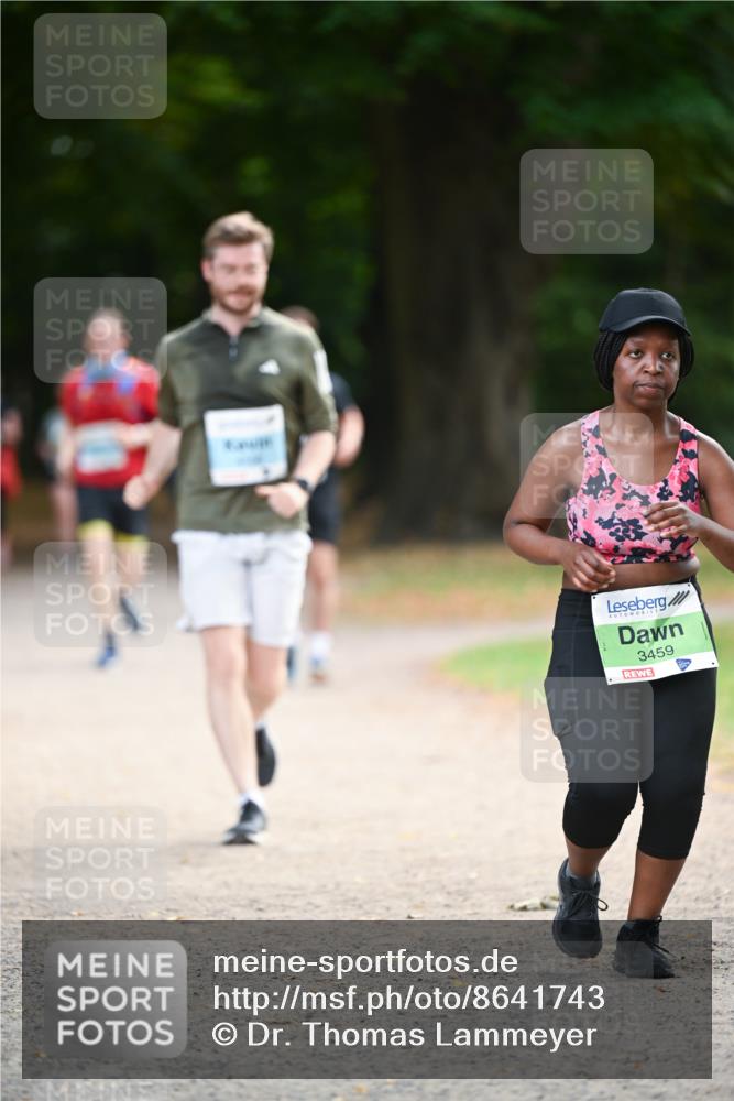 31.08.2025 - 21. Blankeneser Heldenlauf Dr. Thomas Lammeyer http://msf.ph/oto/8641743 31.08.2025 11:04:07 Laufen 3459 meine-sportfotos.de