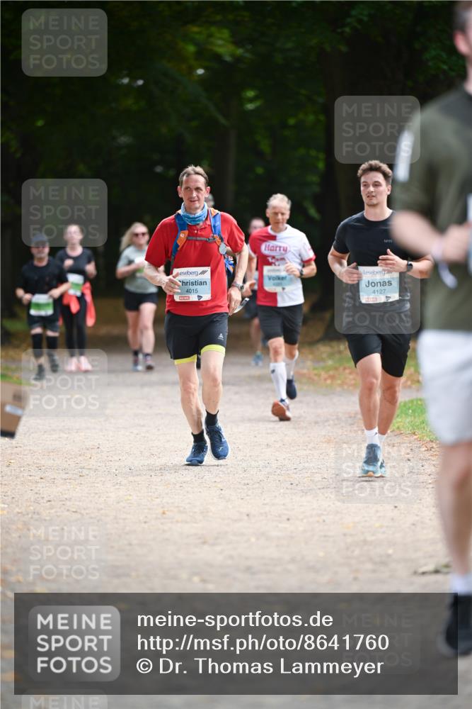 31.08.2025 - 21. Blankeneser Heldenlauf Dr. Thomas Lammeyer http://msf.ph/oto/8641760 31.08.2025 11:04:09 Laufen 4015, 4127 meine-sportfotos.de