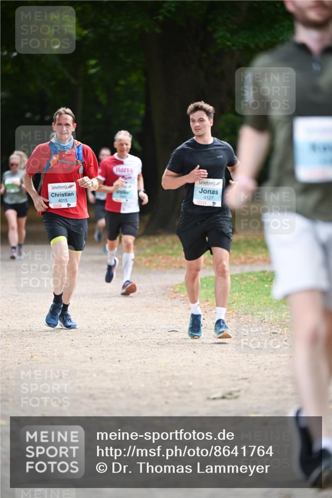 31.08.2025 - 21. Blankeneser Heldenlauf Dr. Thomas Lammeyer http://msf.ph/oto/8641764 31.08.2025 11:04:10 Laufen 4015, 4127 meine-sportfotos.de
