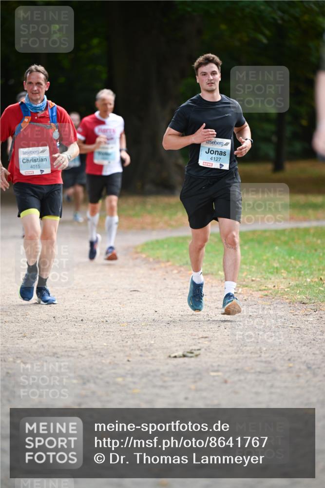 31.08.2025 - 21. Blankeneser Heldenlauf Dr. Thomas Lammeyer http://msf.ph/oto/8641767 31.08.2025 11:04:10 Laufen 4015, 4127 meine-sportfotos.de