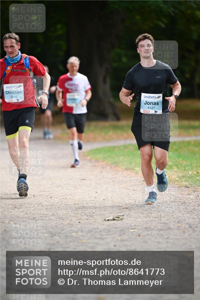 31.08.2025 - 21. Blankeneser Heldenlauf Dr. Thomas Lammeyer http://msf.ph/oto/8641773 31.08.2025 11:04:11 Laufen 4015, 4127 meine-sportfotos.de
