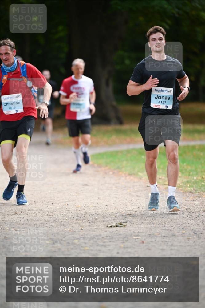 31.08.2025 - 21. Blankeneser Heldenlauf Dr. Thomas Lammeyer http://msf.ph/oto/8641774 31.08.2025 11:04:11 Laufen 4015, 4127 meine-sportfotos.de