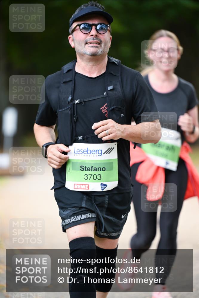31.08.2025 - 21. Blankeneser Heldenlauf Dr. Thomas Lammeyer http://msf.ph/oto/8641812 31.08.2025 11:04:23 Laufen 3703 meine-sportfotos.de
