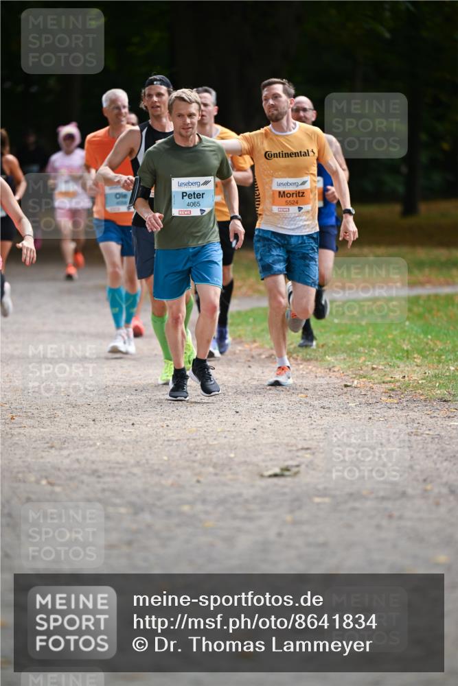 31.08.2025 - 21. Blankeneser Heldenlauf Dr. Thomas Lammeyer http://msf.ph/oto/8641834 31.08.2025 11:04:40 Laufen 4065, 5524 meine-sportfotos.de