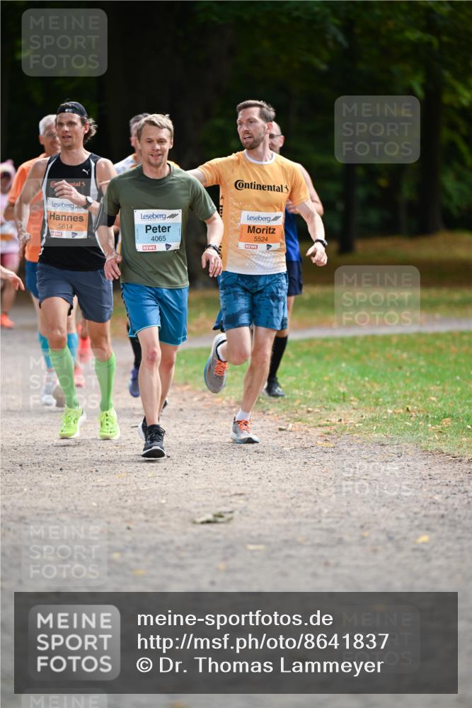 31.08.2025 - 21. Blankeneser Heldenlauf Dr. Thomas Lammeyer http://msf.ph/oto/8641837 31.08.2025 11:04:41 Laufen 5614, 4065, 5524 meine-sportfotos.de
