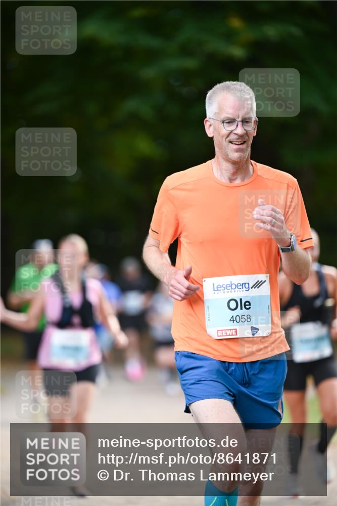31.08.2025 - 21. Blankeneser Heldenlauf Dr. Thomas Lammeyer http://msf.ph/oto/8641871 31.08.2025 11:04:45 Laufen 4058 meine-sportfotos.de
