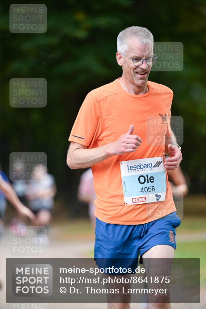 31.08.2025 - 21. Blankeneser Heldenlauf Dr. Thomas Lammeyer http://msf.ph/oto/8641875 31.08.2025 11:04:46 Laufen 21, 1, 4058 meine-sportfotos.de