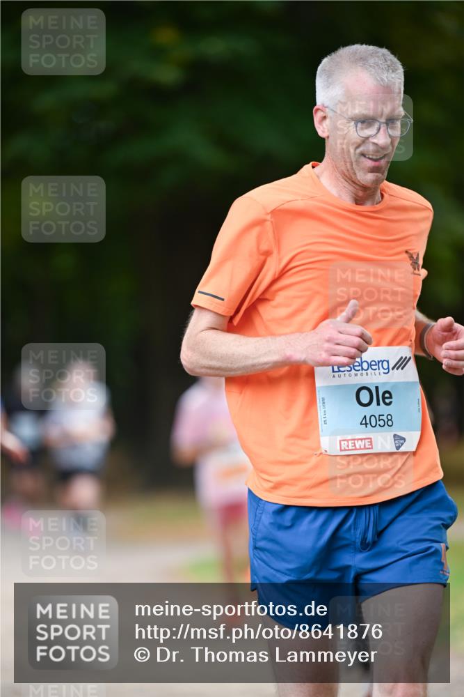 31.08.2025 - 21. Blankeneser Heldenlauf Dr. Thomas Lammeyer http://msf.ph/oto/8641876 31.08.2025 11:04:46 Laufen 21, 1, 4058 meine-sportfotos.de