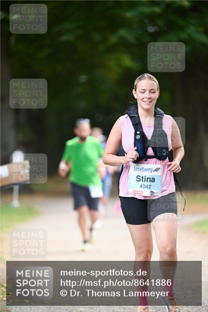 31.08.2025 - 21. Blankeneser Heldenlauf Dr. Thomas Lammeyer http://msf.ph/oto/8641886 31.08.2025 11:04:47 Laufen 4042 meine-sportfotos.de