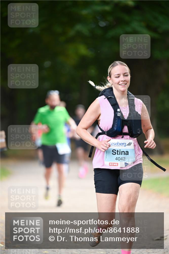 31.08.2025 - 21. Blankeneser Heldenlauf Dr. Thomas Lammeyer http://msf.ph/oto/8641888 31.08.2025 11:04:48 Laufen 4042 meine-sportfotos.de