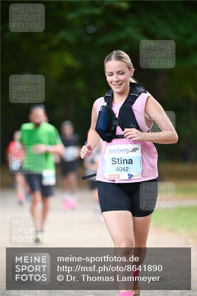 31.08.2025 - 21. Blankeneser Heldenlauf Dr. Thomas Lammeyer http://msf.ph/oto/8641890 31.08.2025 11:04:48 Laufen 4042 meine-sportfotos.de