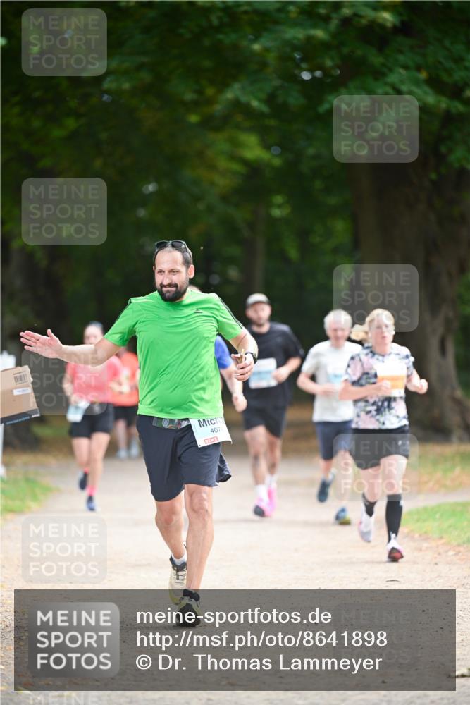 31.08.2025 - 21. Blankeneser Heldenlauf Dr. Thomas Lammeyer http://msf.ph/oto/8641898 31.08.2025 11:04:49 Laufen 407 meine-sportfotos.de