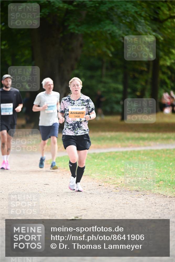 31.08.2025 - 21. Blankeneser Heldenlauf Dr. Thomas Lammeyer http://msf.ph/oto/8641906 31.08.2025 11:04:50 Laufen 5406 meine-sportfotos.de